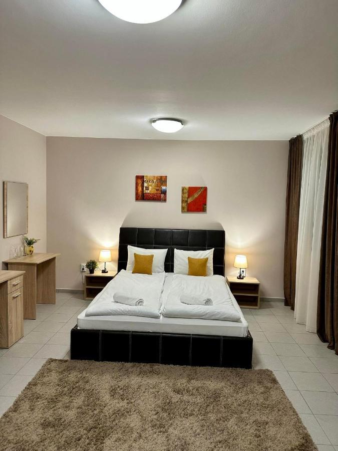 Guest House Family Plovdiv Exterior photo